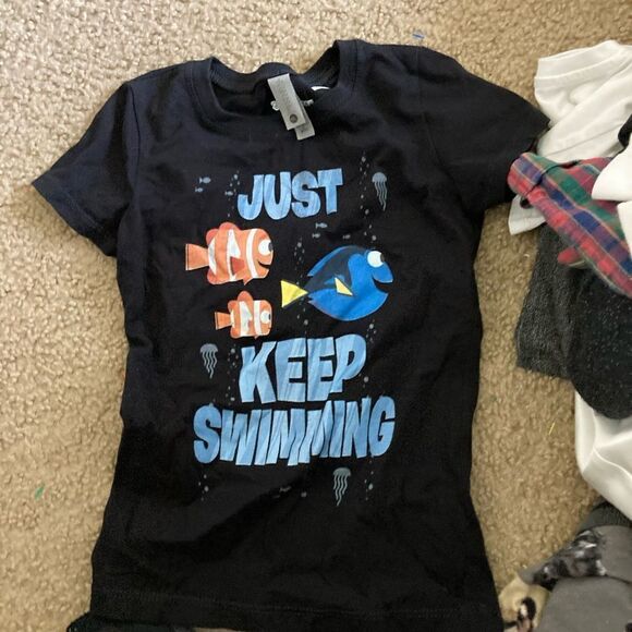 Girls Disney Finding Nemo Dory Just Keep Swimming Tshirt - Picture 2 of 6